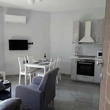 E&a Luxury With Sea View Daire *