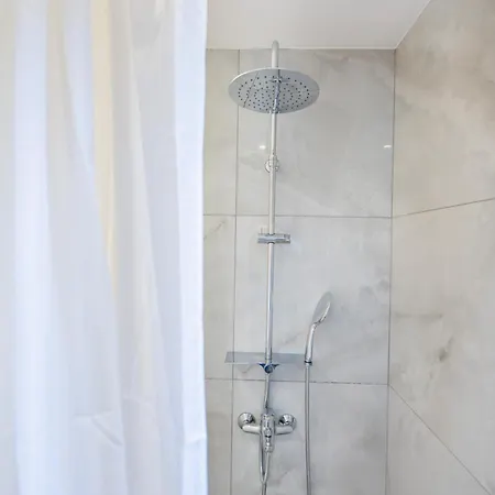 Διαμέρισμα E&a Luxury With Sea View