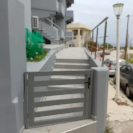 Apartman E&a Luxury With Sea View Sgourou